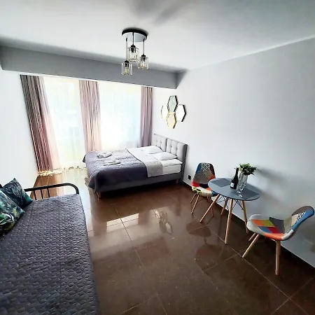 Apartament Planeta Mielno Superior - Centrum, 2 Minuty Od Glownej Plazy, Parking, Aneks Kuchenny, Samodzielne Zameldowanie 24H, W Pelni Wyposazony, Nawet Do 4-6 Osob, Fv ! ! ! * Mielno (Koszalin)