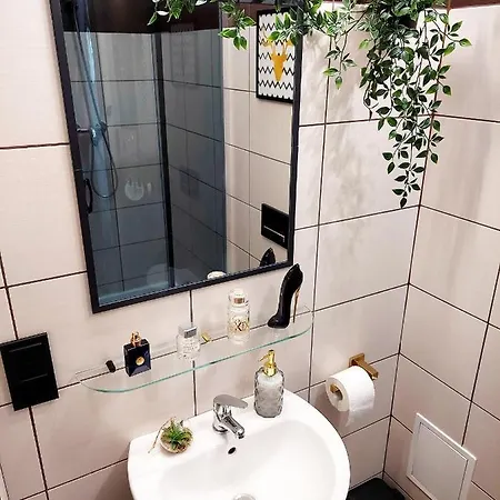 Διαμέρισμα Apartament Planeta Mielno Superior - Centrum, 2 Minuty Od Glownej Plazy, Parking, Aneks Kuchenny, Samodzielne Zameldowanie 24H, W Pelni Wyposazony, Nawet Do 4-6 Osob, Fv ! ! ! Mielno (Koszalin)