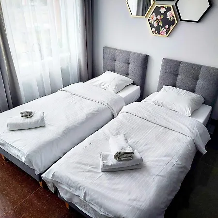 Apartament Planeta Mielno Superior - Centrum, 2 Minuty Od Glownej Plazy, Parking, Aneks Kuchenny, Samodzielne Zameldowanie 24H, W Pelni Wyposazony, Nawet Do 4-6 Osob, Fv ! ! ! Διαμέρισμα