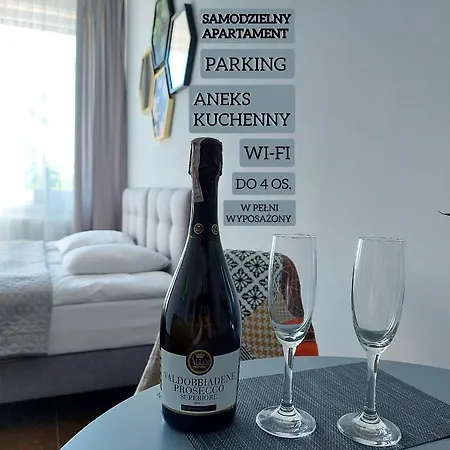 Apartament Planeta Mielno Superior - Centrum, 2 Minuty Od Glownej Plazy, Parking, Aneks Kuchenny, Samodzielne Zameldowanie 24H, W Pelni Wyposazony, Nawet Do 4-6 Osob, Fv ! ! ! * Mielno (Koszalin)